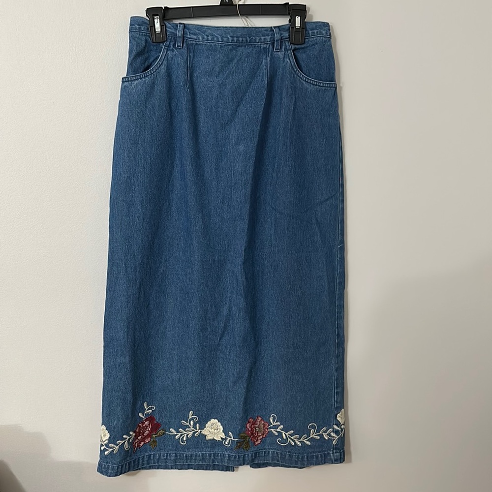 Embroidered Denim Skirt